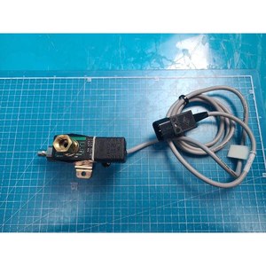 วาล์วขดลวดแม่เหล็กไฟฟ้า AG31-02-2ใช้เป็นชิ้นส่วนอุปกรณ์เซมิคอนดักเตอร์แบบดั้งเดิม - Product Image 5