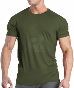 Nouveaux T-shirts personnalisés pour hommes 2026 – Logo avant, respirants, anti-boulochage, design premium, polyester/coton, vente en gros OEM - Product Image 6