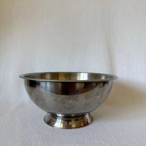 Seau à glace fini argenté, idéal pour refroidir le vin personnellement, pour les bars à domicile, les boissons (vin et bière), fabriqué à la main en Inde. - Product Image 1