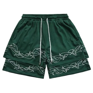 กางเกงขาสั้นแนวสตรีทผ้าโพลีเอสเตอร์100% 2-in-1กางเกงขาสั้นของผู้ชายลายพื้น2-in-1เป็นมิตรกับสิ่งแวดล้อมดีไซน์ล่าสุดสำหรับฤดูร้อน - Product Image 1