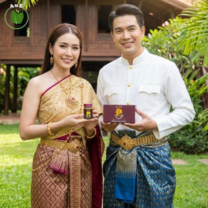 Bálsamo Herbal Tradicional Tailandés KCM para Uso Corporal, Formulado con una Mezcla Cuidadosamente Seleccionada de Eucalipto y Clavo - Product Image 6