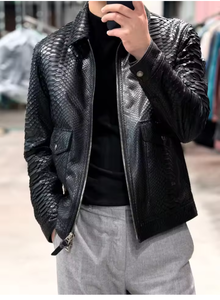 <b>Men</b> <b>s</b> Black PU Leather <b>Jacket</b> Crocodile Embossed Moto <b>Biker</b> Style Zipper Closure Turn-down Collar Regular Fit Autumn Wear - Product Image 4