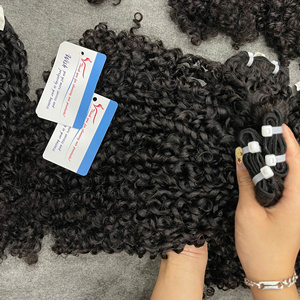 ผมต่อเวียดนามแท้แบบ Pixie Curly  แบบมัดเป็นช่อ  ซุปเปอร์ดับเบิ้ลดรอน นุ่มและเด้งดึ๋ง ขายส่ง - Product Image 3