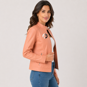 Chaqueta de cuero para mujer con diseño contemporáneo, tacto cómodo y calidad premium para una elegancia y confianza diarias. - Product Image 4