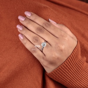 Bague de fiançailles solitaire de style portugais, diamant de taille antique cultivé en laboratoire certifié EGL, or blanc 14 carats, 2,00 ct, 8,00 mm, pour mariée - Product Image 5