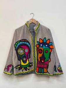 Veste en velours gris brodée pour femme, motif visage coloré, faite à la main, style artistique bohème, manteau d'hiver, vente en gros, mode B2B - Product Image 2