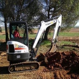 รถขุดขนาดเล็ก Bobcat E32 ประสิทธิภาพสูง เหมาะสำหรับผู้รับเหมาที่ต้องการกำลังยกที่แข็งแกร่ง ดีไซน์กะทัดรัด - Product Image 6
