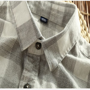 เสื้อเชิ้ตซาตินแฟชั่นใหม่สำหรับผู้ชาย ขายดี น้ำหนัก 180 กรัม ผ้าฝ้าย 100% เนื้อหนา ระบายอากาศได้ดี เป็นมิตรกับสิ่งแวดล้อม ทรงยาว ปลายเสื้อโค้ง ใส่สบายสำหรับฤดูร้อน - Product Image 4