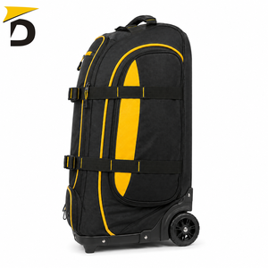 Sac en filet pour le baseball, offre un rangement respirant, une construction légère et un transport pratique pour les balles et l'équipement d'entraînement - Product Image 4