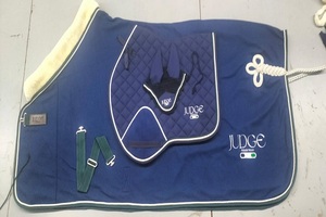Almohadilla de Montar Acolchada Azul para Salto, Almohadilla Multiusos para Montar a Caballo, Forro Polar, Material de Poliéster, Equino, Riding House Kanpur India - Product Image 3
