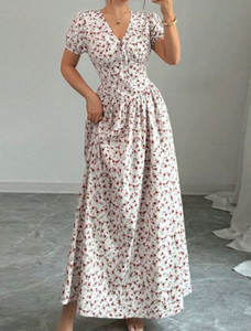 Vestido largo con estampado floral y cuello en V - Product Image 3