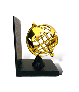 Globe en laiton de qualité supérieure sur support en bois pour une décoration de luxe - Product Image 2