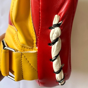 Coussinets de mise au point incurvés Mitaines de frappe de boxe et coussinets de cible pour l'entraînement aux arts martiaux Muay Thai Kickboxing - Product Image 5