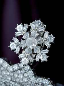 Pendentif Logo Cercle 3D Personnalisé en Argent 925 Plaqué Rhodium Certifié pour Bijoux Pahal, Breloques Diamant Moissanite Hip Hop - Product Image 2