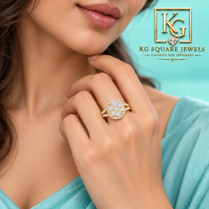 Anillo de Diamantes Redondos Brillantes, Elegante y Lujoso, Joyería Nupcial Clásica, Diseño de Joyería para Boda y Compromiso - Product Image 1