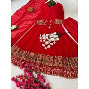 Magnifique robe Anarkali pour femmes pour les fêtes, comprend un pantalon et un dupatta - Ensemble parfait pour les fêtes - Product Image 4
