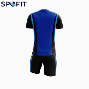 Uniforme de Fútbol Sublimado Personalizado de Último Diseño, Transpirable, Liso, 2026, Nueva Llegada, Servicios OEM, Uniformes de Fútbol Ajustados - Product Image 2