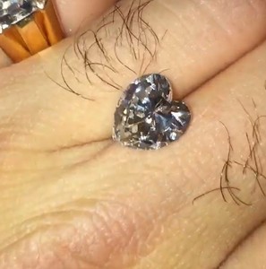 Precio al por Mayor de Diamantes Sueltos CVD de 10.86ct, D VS1, Certificados por IGI, Corte Corazón, Diamantes Cultivados en Laboratorio - Product Image 2