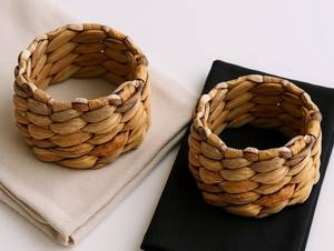 Anneaux de serviette en rotin tressé, décoration de table rustique en paille pour mariage, mise en scène de table bohème style ferme - Product Image 3