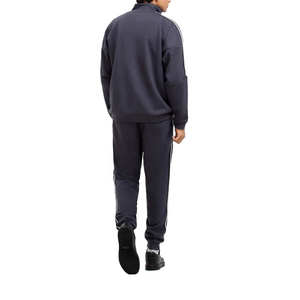 เสื้อสเวตเชิ้ตผู้ชายคุณภาพสูงแบบซิป OEM ชุดกีฬาแบบกำหนดเอง เสื้อผ้าลำลองสำหรับฤดูใบไม้ผลิ ชุดวอร์มแบบย้อมสีพื้น ปี 2026 - Product Image 3