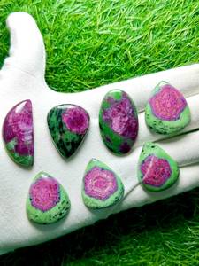 Zoisite rubis naturelle cabochon, pierre précieuse en vrac, jeu de couleurs rouge-vert, formes variées pour la fabrication de bijoux - Product Image 3