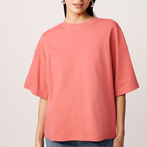 Camiseta Holgada de Última Moda para Mujer, Tejido Premium, Corte Holgado, Estilo Casual Urbano - Product Image 1
