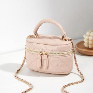 Premium PU Geometric <b>Single</b> Strap <b>Quilted</b> Luxury Women's Shoulder Crossbody Handbag Boutique Designer Purse Daily Commuting OEM - Product Image 4