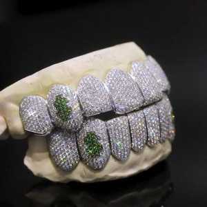 Grillz dentaire personnalisé glacé, Moissanite VVS taille brillant, micro-incrustation, Argent 925 plaqué rhodium, style Hip Hop, bijoux corporels unisexe - Product Image 2