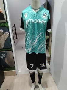 ชุดกางเกงวอลเลย์บอลผู้ชายไซส์ใหญ่พิเศษแบบกำหนดเองได้ พิมพ์ลายด้วยความร้อน ผ้าโพลีเอสเตอร์ 100% น้ำหนัก 140 กรัม - Product Image 4