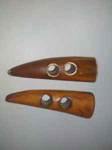 Boutons et fermoirs authentiques faits à la main en corne de buffle naturelle, écologiques, avec motifs croix et fleurs, style moderne - Product Image 4