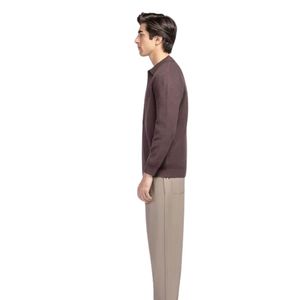Cárdigan de punto marrón oscuro para hombre, con botones al frente, cuello de camisa, manga larga, estilo casual elegante, fabricante OEM personalizado - Product Image 3