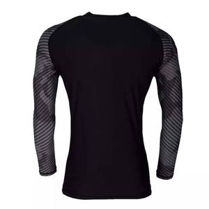 Men's Compression Shirts 100% Polyester Contrast Athletic Gym MMA Rash Guard Long Sleeve Shirts for Men's Rash Guard Sportswear - Product Image 3