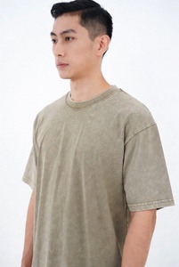 เสื้อยืดลายวินเทจทรงโอ คอวี ล้างสีแบบแอซิดวอช ดีไซน์ล่าสุด แฟชั่นสตรีทแวร์สำหรับฤดูร้อน รับทำโลโก้ตามสั่ง ขายส่งเสื้อยืดแอซิดวอชสำหรับผู้ชาย - Product Image 3