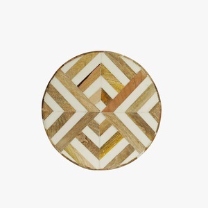 Maceta de Diseño con Acabado de Madera y Madreperla, con Patas Metálicas Modernas para Plantas de Interior y Exterior - Product Image 6