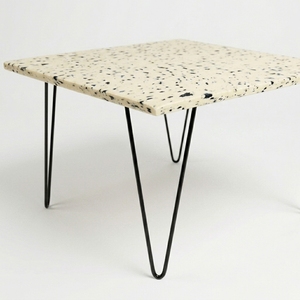 Mesa Baja de Comedor y Café 4GoodThings, Fabricada con Plástico Reciclado, Moderna, Minimalista, Impermeable, Apilable, Ecológica, Muebles para el Hogar - Product Image 2