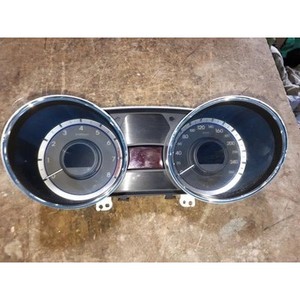 ชุดหน้าปัดเรือนไมล์มือสองสำหรับรถยนต์โซนาต้า รุ่น 940233S400 - Product Image 1