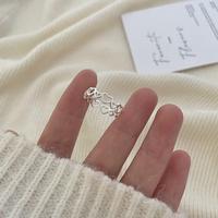 Bague Papillon Éblouissante et Exquise, Sertie de Diamants, pour Femme, en Cuivre Écologique, Pièce Haut de Gamme de Niche, Polyvalente, Élégante et Charmante