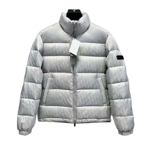 Vêtements d'extérieur unisexes matelassés standard d'exportation en gros fabriqués au Pakistan, légers, chauds et durables, à la mode nouveau design - Product Image 6