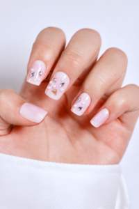 Uñas postizas rosas de alta calidad, forma cuadrada, personalizadas, OEM, ODM, de fábrica, de lujo, con perlas y diamantes de imitación. - Product Image 5