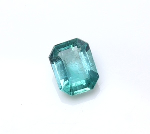 Certified Very <b>Clean</b> Natural Emerald <b>Green</b> Color Octagon Cut Gemstone Size 9.2X7.1X4.8mm Faceted Emerald Loose Gemstone Expoter - Product Image 1