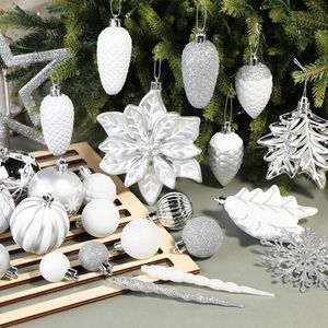 Juego de 106 Adornos Navideños de Plástico Irrompible, Bolas de Colores para Decoración de Árboles de Navidad, Adornos para Fiestas y Bodas - Product Image 3