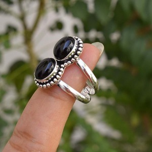 Bague en argent massif 925 avec double pierre d'onyx noir pour femme, bague de créateur - Product Image 3