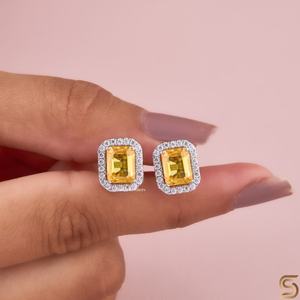 Boucles d'oreilles clous halo en or massif 14 carats avec CZ jaune taille émeraude, bijoux élégants et étincelants pour femme, style cadeau intemporel - Product Image 3