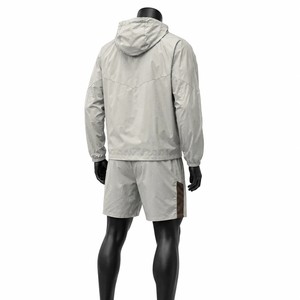 Ensemble de veste coupe-vent à capuche gris clair, vêtements d'extérieur toutes saisons, ensembles coupe-vent courts personnalisés - Product Image 3