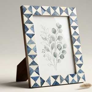 Cadre photo moderne en résine avec incrustation d'os, mosaïque colorée artisanale, dimensions personnalisables et décoration de table - Product Image 6