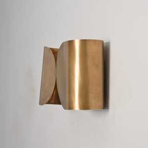 Modern Brass <b>Wall</b> <b>Sconce</b> Geometric Minimalist Design Indoor <b>Lighting</b> For Living Room Home Decor - Product Image 4