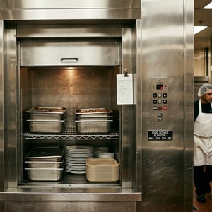 Montacargas Industrial Moderno con Capacidad de 200 kg, Elevador de Alimentos con Perfil de Aluminio para Hoteles, Cocina, Elevador de Mercancías Pequeñas, con Certificación CE - Product Image 2