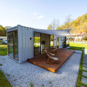 Maisons miniatures haute performance résistantes aux intempéries, préfabriquées pour les parcs de vacances, les stations balnéaires, la vie en milieu isolé et les activités de plein air - Product Image 1