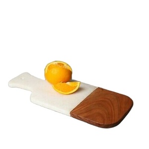 Tabla de cortar de mármol y madera y queso de corte personalizada para tamaño personalizado y accesorios con venta - Product Image 1