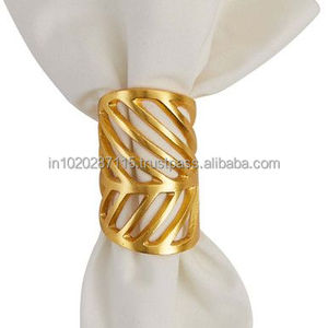 Élégant rond de serviette en métal plaqué argent idéal pour les restaurants haut de gamme servant des plats gastronomiques dans un cadre raffiné - Product Image 4